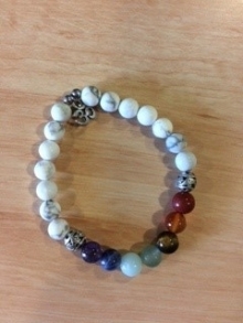 bracelet trouv&eacute; au gymnase